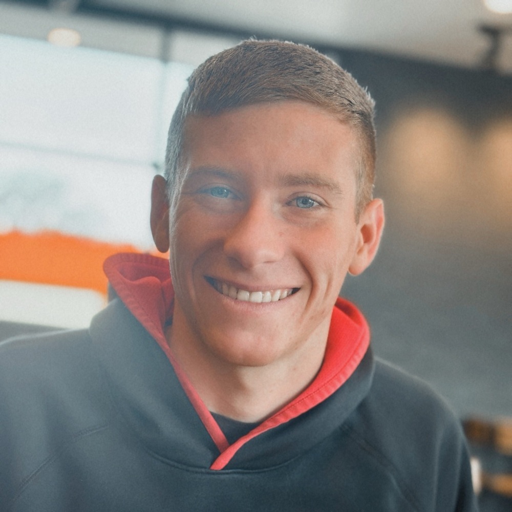 Meet your Posher, Nathan - Picture 12 of 16